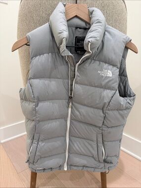 The North Face Nuptse 700 Fill Down Vest Women’s Gray Size Small
